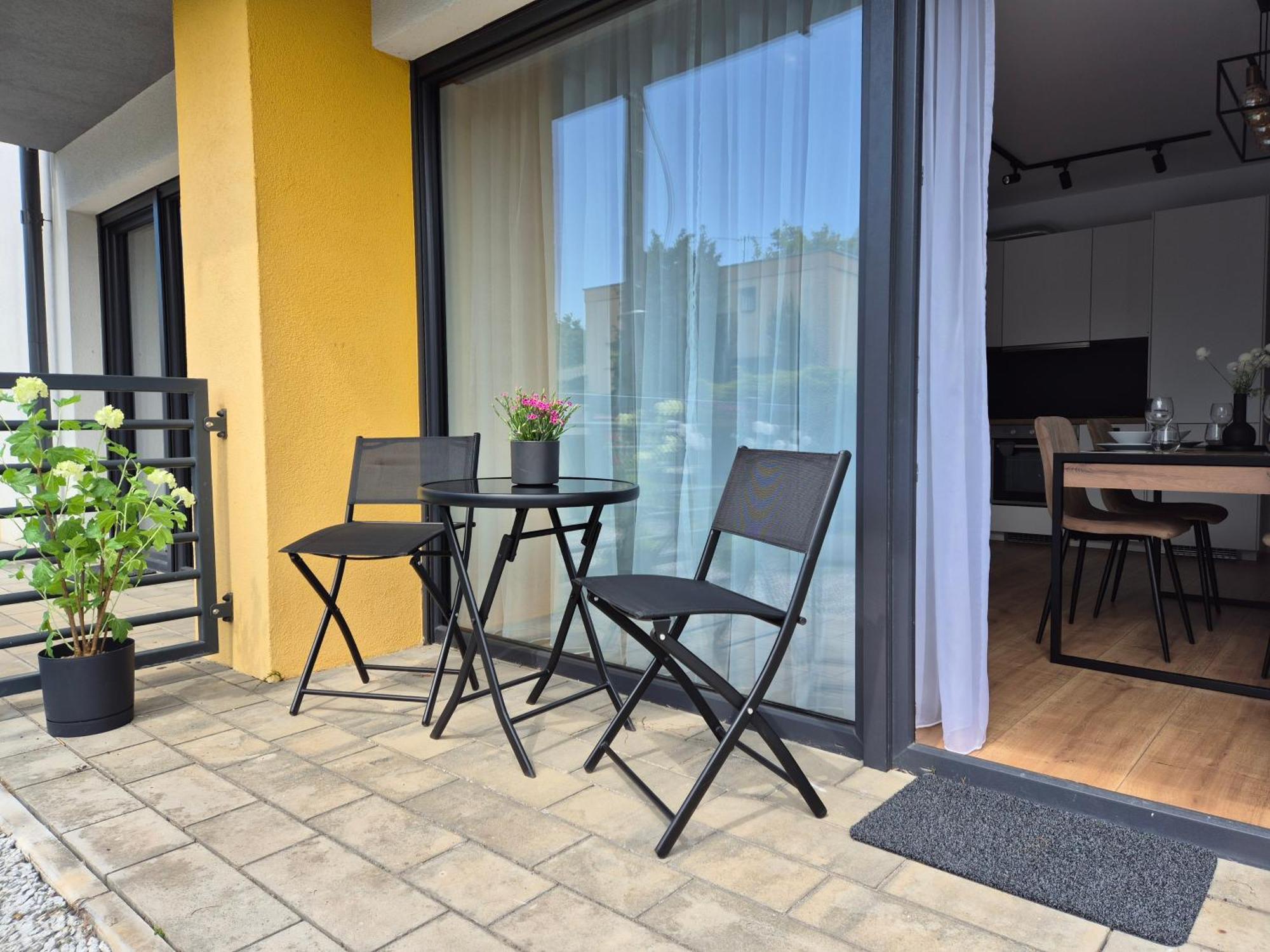 Willa Raclawicka Apartments Poznan Ngoại thất bức ảnh